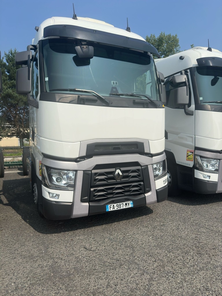 RENAULT  T480  2018